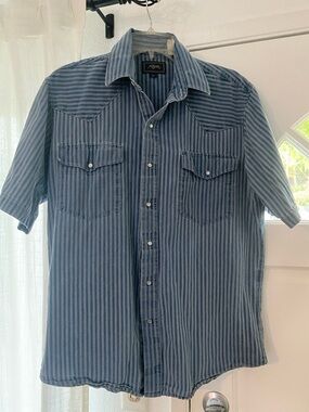 Roper Blue and White Vertical Stripe Short Sleeve Western Shirt